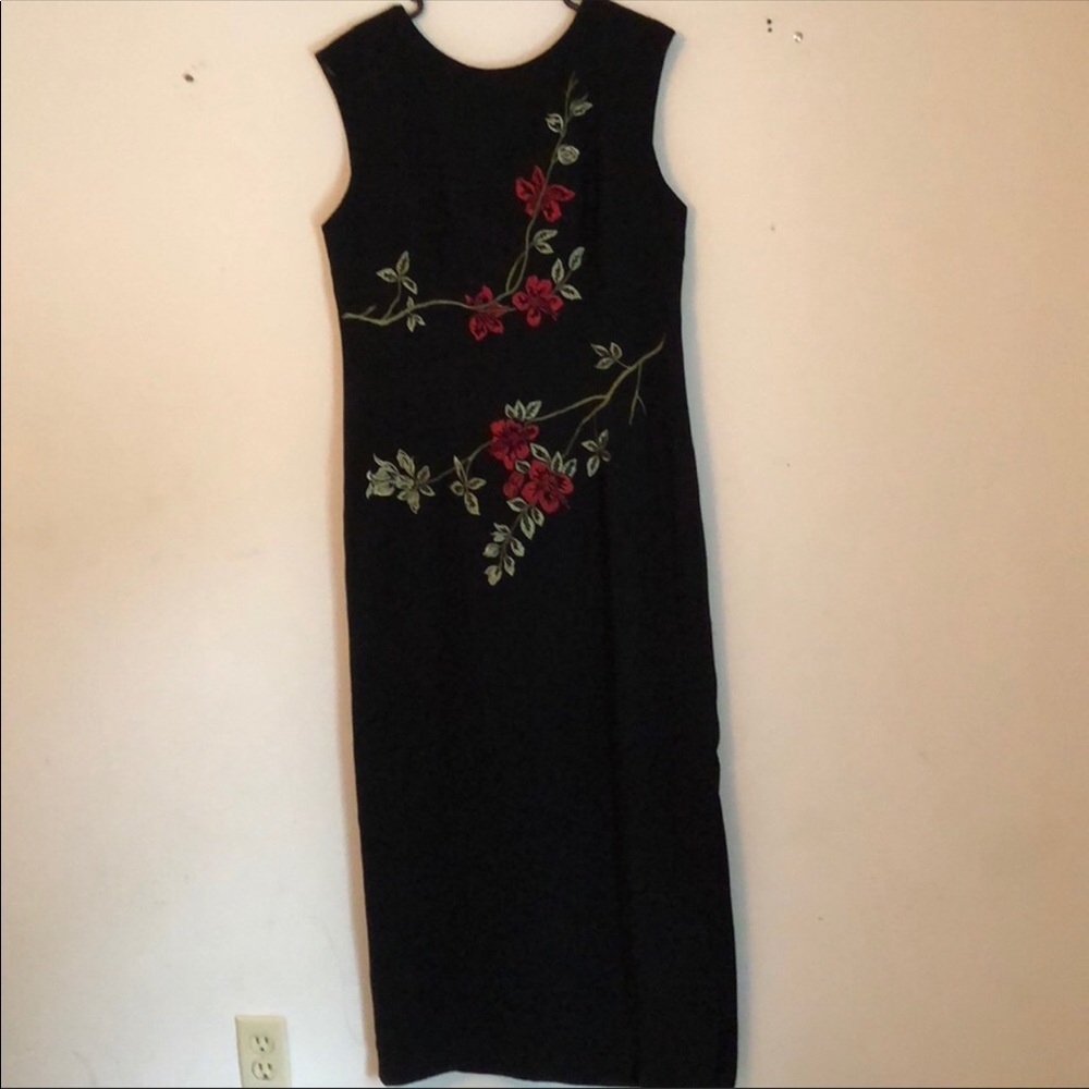B Moss formal embroidered dress
